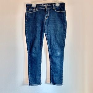 Denizen from Levi’s Ankle Skinny Jeans
